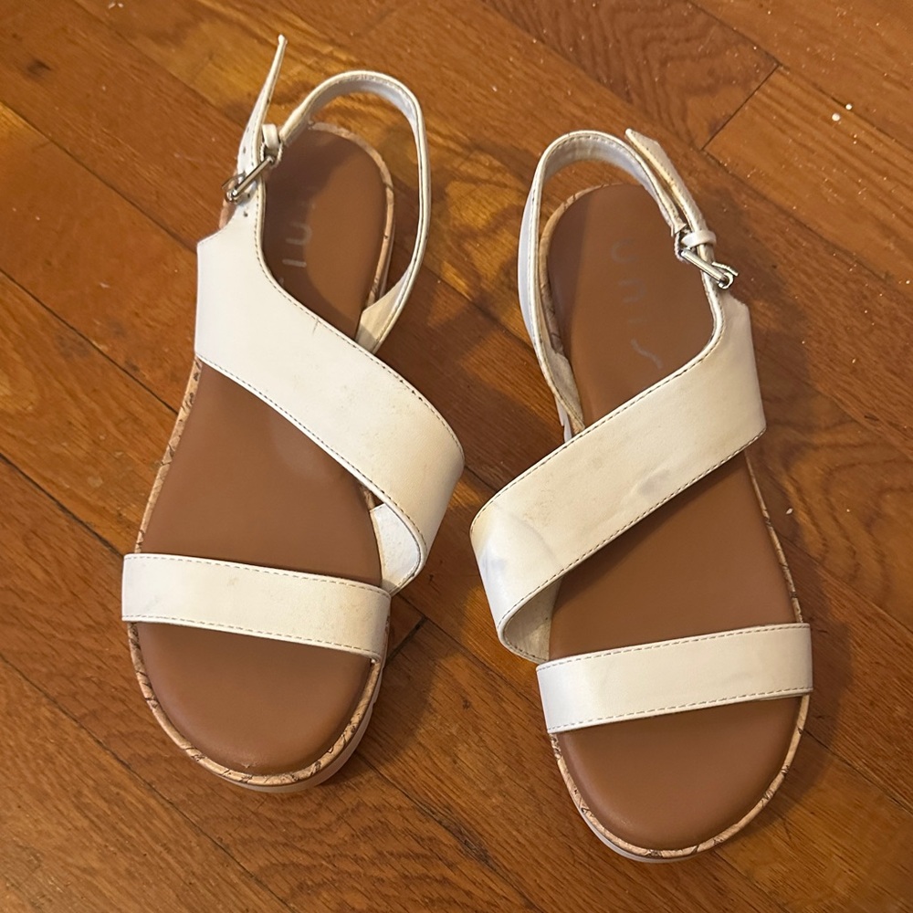 Unisa Cream Women's Sandals